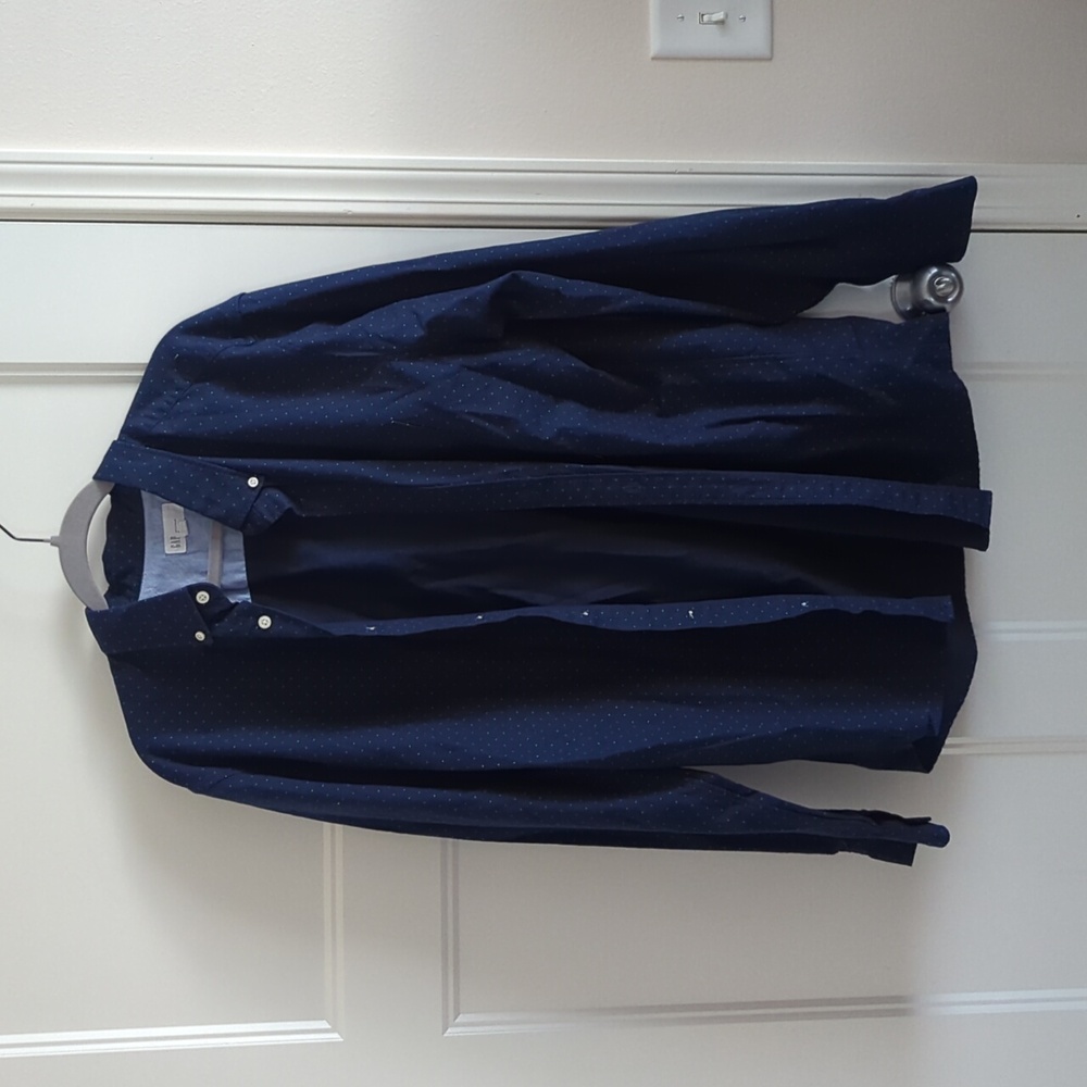 Size X-Large Tall Navy Gap Button Up
